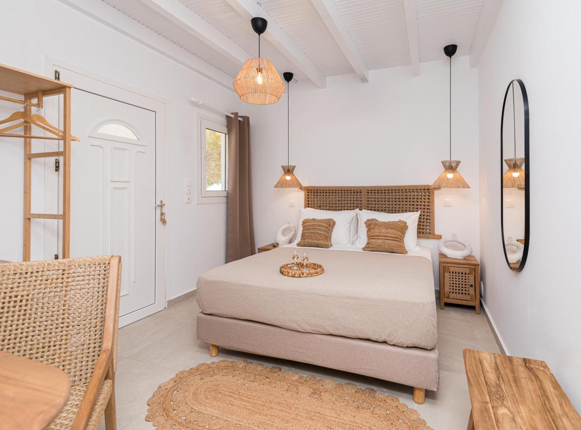 Kanelis Studios & Suites Mytakas Eksteriør bilde